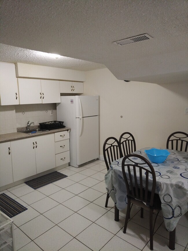 Photo du bâtiment - 58 Morningview Trl