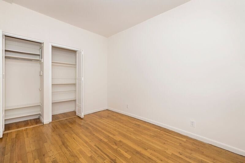 Building Photo - 1614 2nd Ave