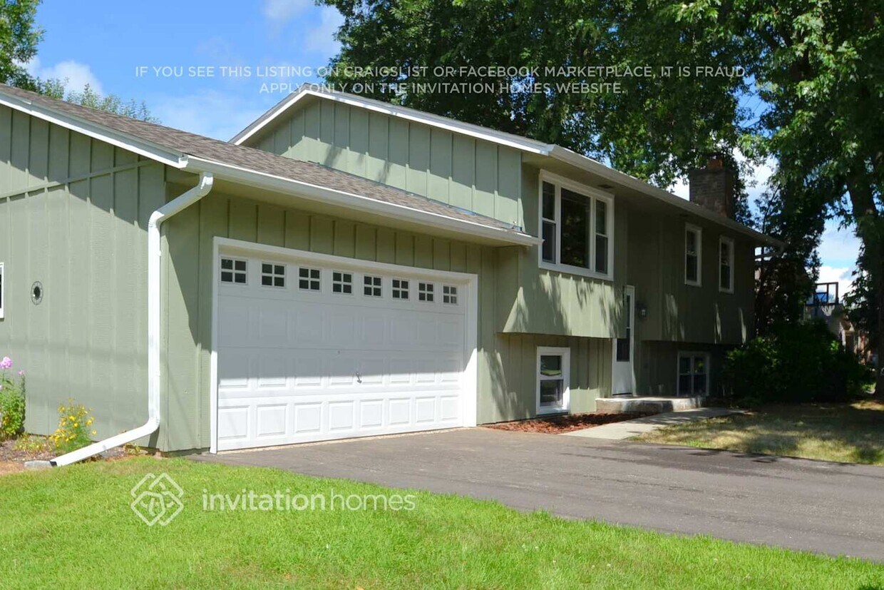 Foto principal - 707 S Shore Dr