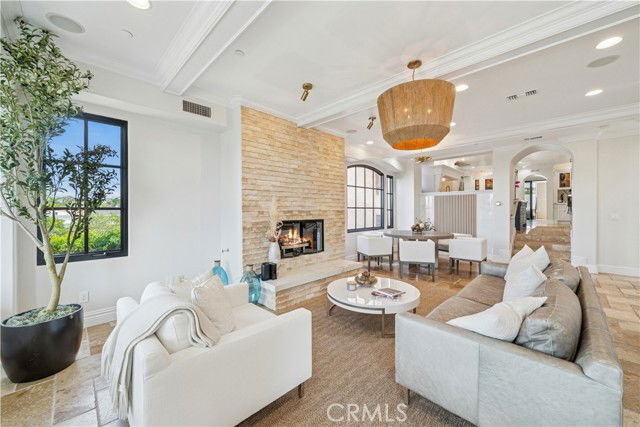 Foto del edificio - 312 Carnation Ave