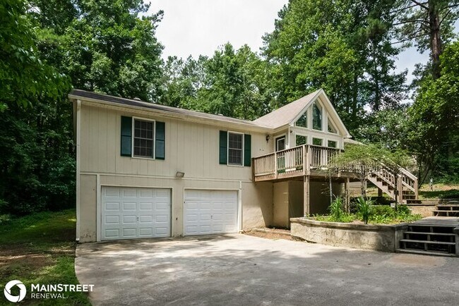 Foto del edificio - 380 Stoker Rd, Dallas, GA 30132