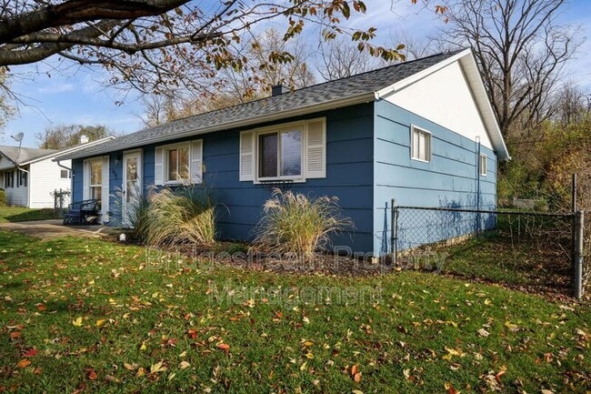 Building Photo - 655 Eavey St