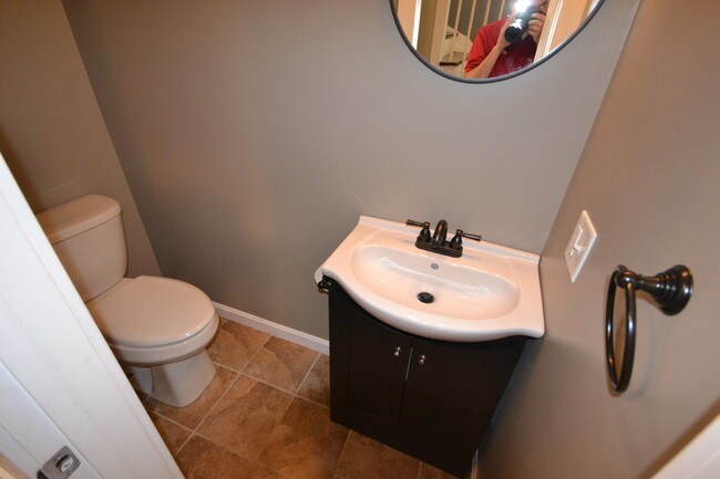 Foto del edificio - 105 Radcliffe Ave