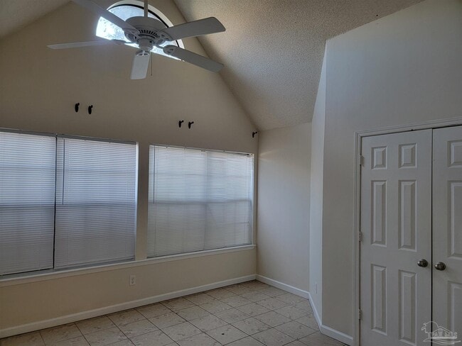 Building Photo - 7150 Plantation Rd