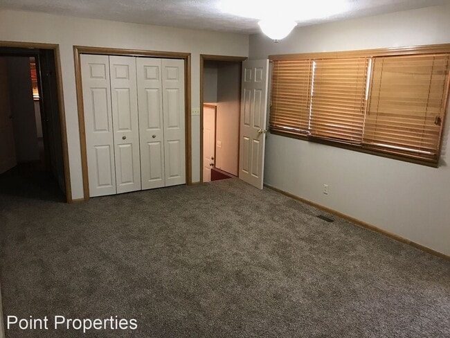 Building Photo - 3 br, 1.5 bath House - 1423 Shelden