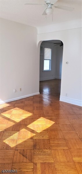 Building Photo - 91 Tillinghast St