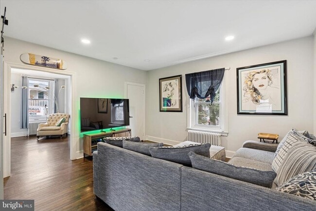 Foto del edificio - 138 Hall St