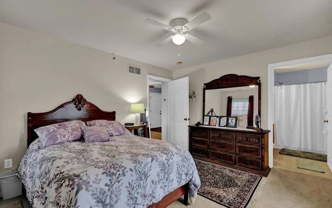 Dormitorio principal 1 - 172 Christine Dr