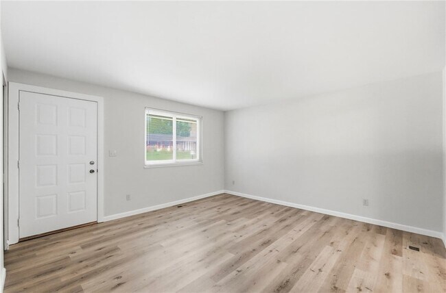 Foto del edificio - 6537 Highbury Rd
