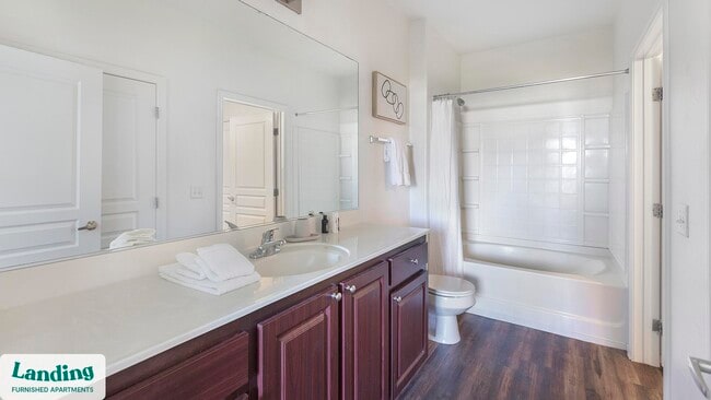 Building Photo - 4201 E Craig Rd