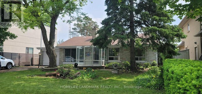 Photo du bâtiment - 50 Larkfield Dr