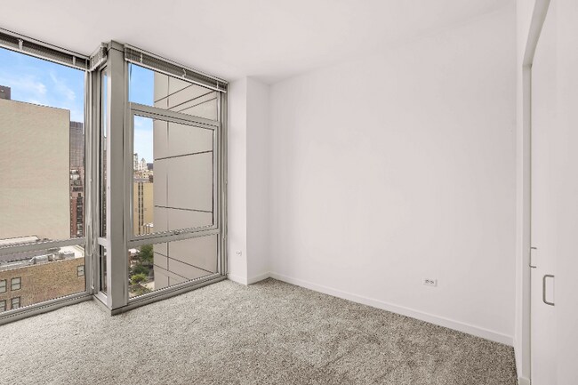 Foto del edificio - 567 S Dearborn St