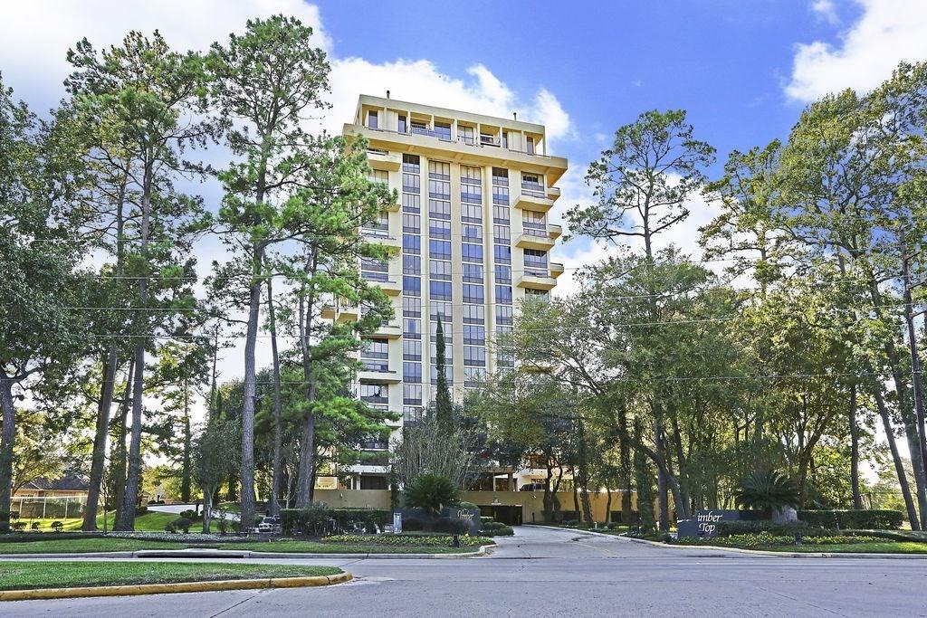 14655 Champion Forest Dr Dr Unit 301, Houston, TX 77069 Condo for