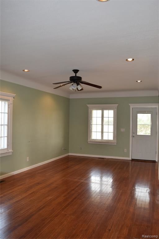 Foto del edificio - 7583 Mayville Rd