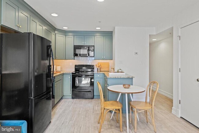 Foto del edificio - 1237 Kenyon St NW
