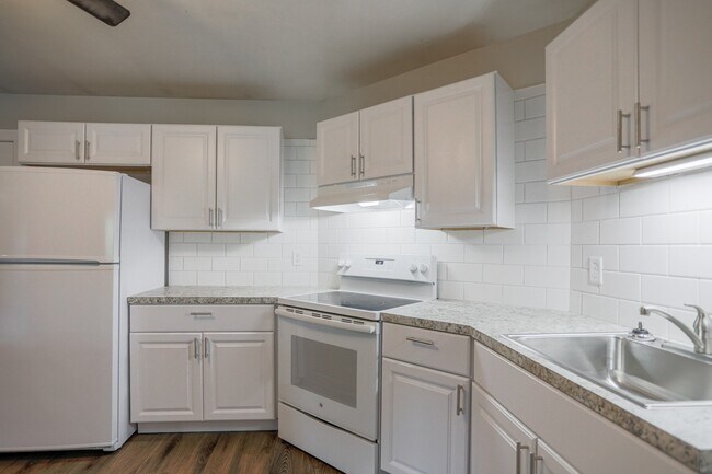 Building Photo - 2806 Jelinek- 8