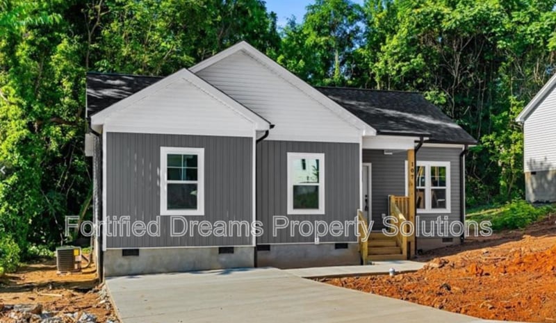 Foto principal - 107 Roanoke St