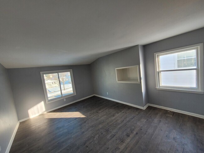 Foto del edificio - 6183 N 38th St