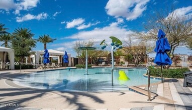 Building Photo - 1964 W Kinfield Trail