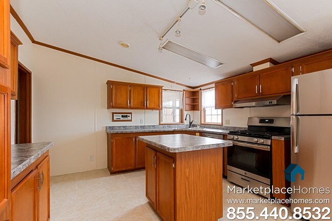 Foto del edificio - 225 W Ridge Rd