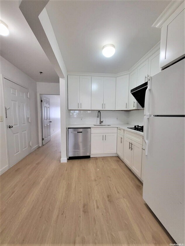 4375 161st St, Flushing, NY 11358 Townhouse for Rent in Flushing, NY