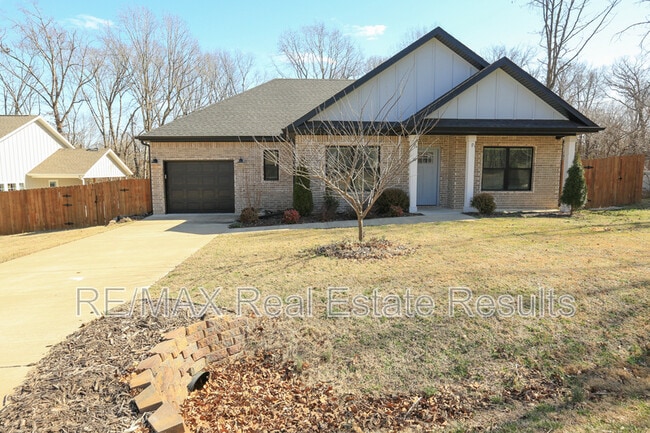 Building Photo - 10 Latheron Pl