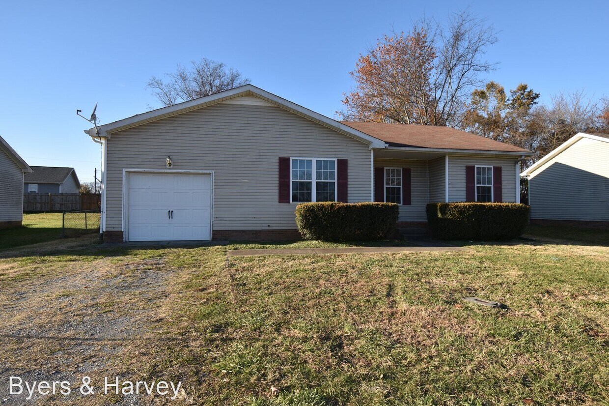 Foto principal - 3 br, 2 bath House - 2444 Peachers Mill Rd