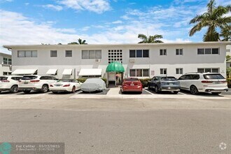 Building Photo - 624 Antioch Ave