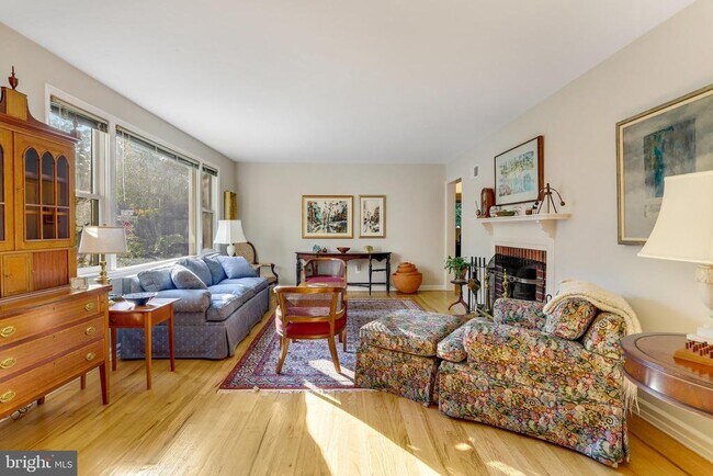 Foto del edificio - 2700 N Dinwiddie St