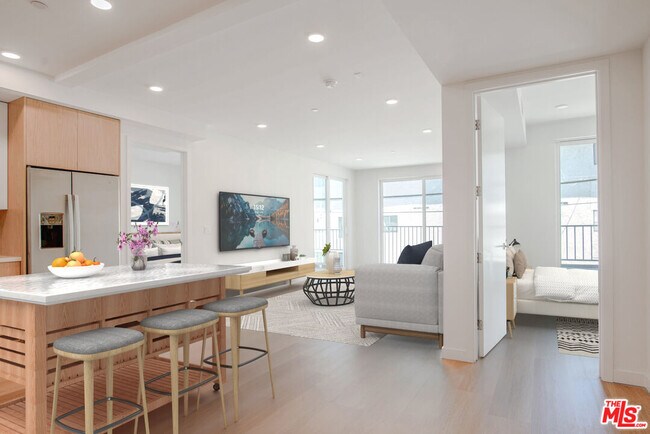 Foto del edificio - 4406 Fulton Ave