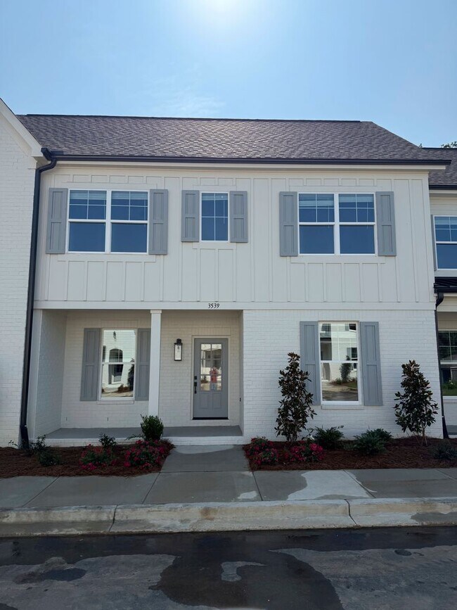 Foto del edificio - 3539 Fenwick Wy