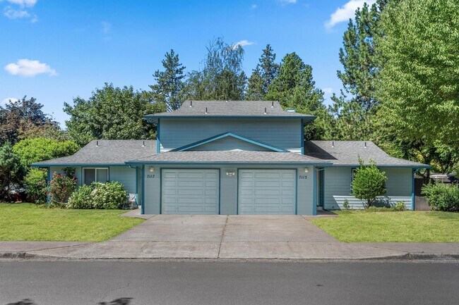 Duplex - 7115 SW 100th Ter