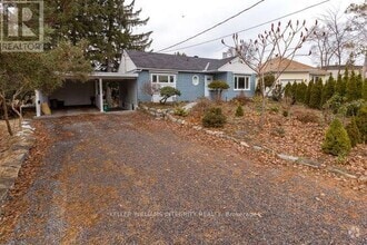 Building Photo - 2963 Penny Dr
