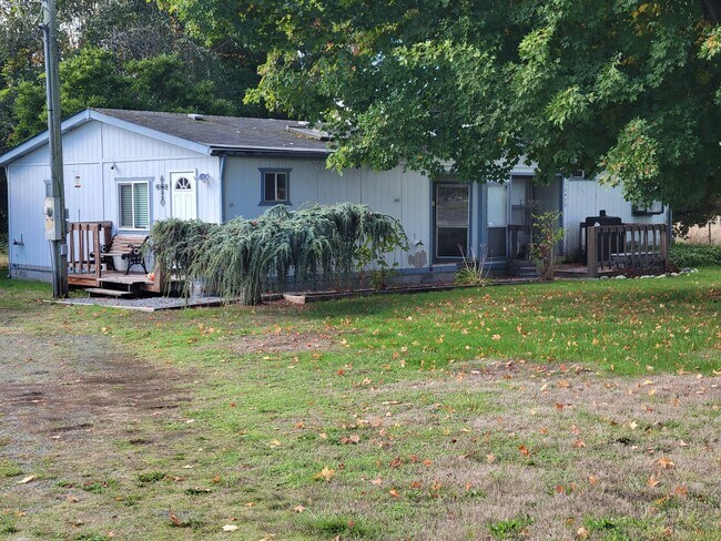 Foto del edificio - Country living in a clean, cozy home! $400 OFF FMR PROMOTION!!!