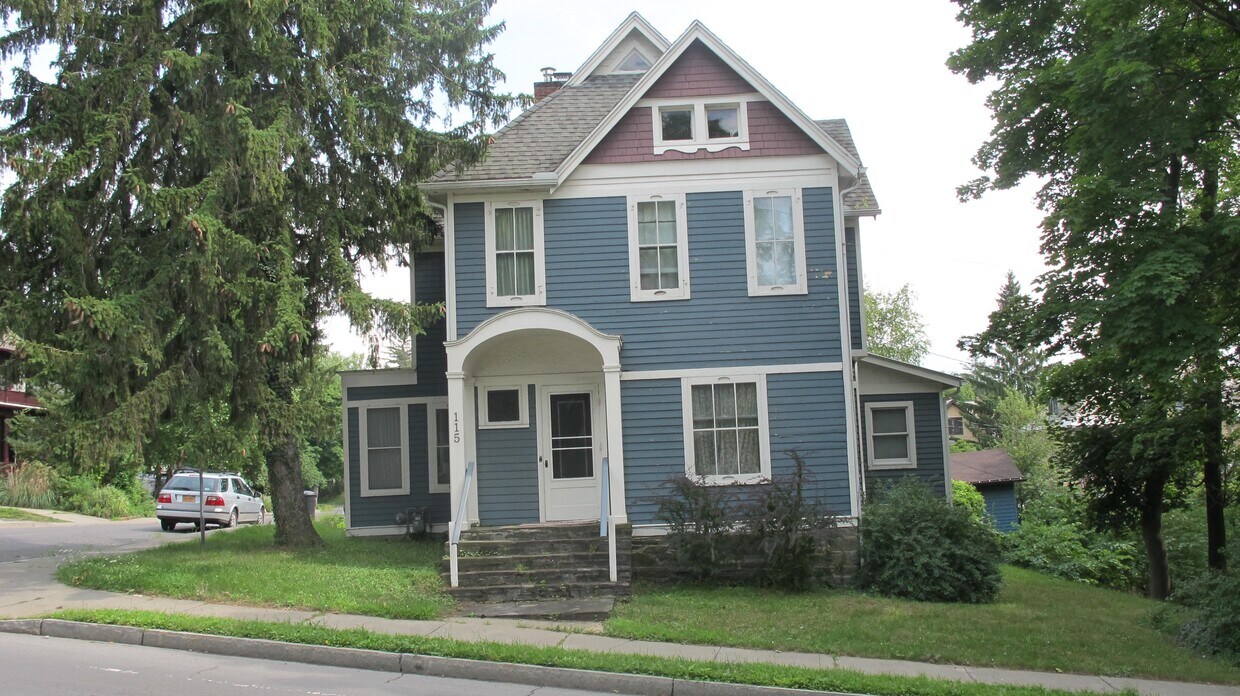 Primary Photo - 115 Mitchell St
