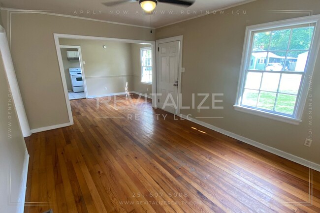 Foto del edificio - **Coming Soon** 2 Bedroom 1 Bath House in ...