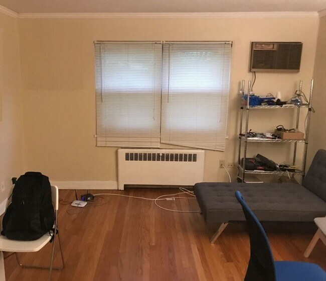 Photo - 877 Farmington Ave Apartment