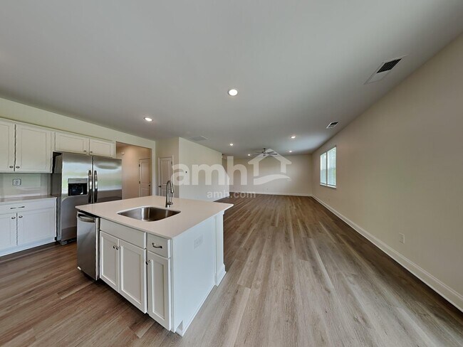 Foto del edificio - 3536 Lincoln Hts Ln