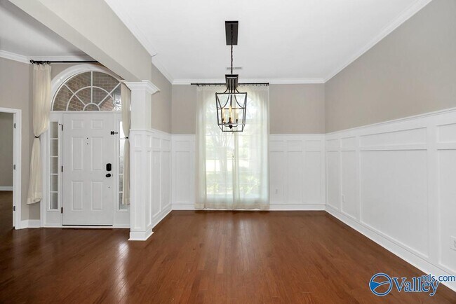 Building Photo - 4706 Old Maple Ct