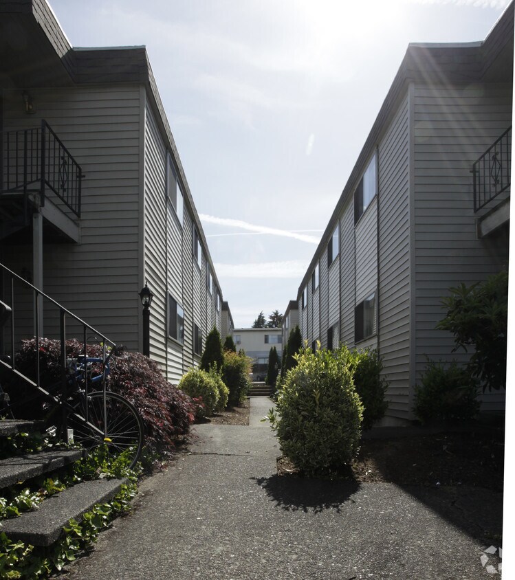 Building Photo - Yamhill Apartments