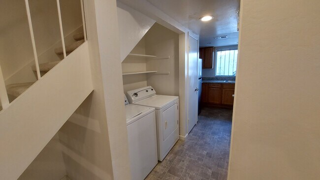 Foto del edificio - 1540 Ivycreek Cir