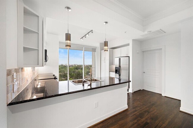 Foto del edificio - 3333 Allen Pkwy