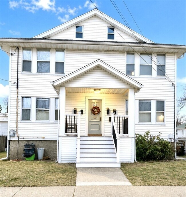 Building Photo - 117 Fayette St