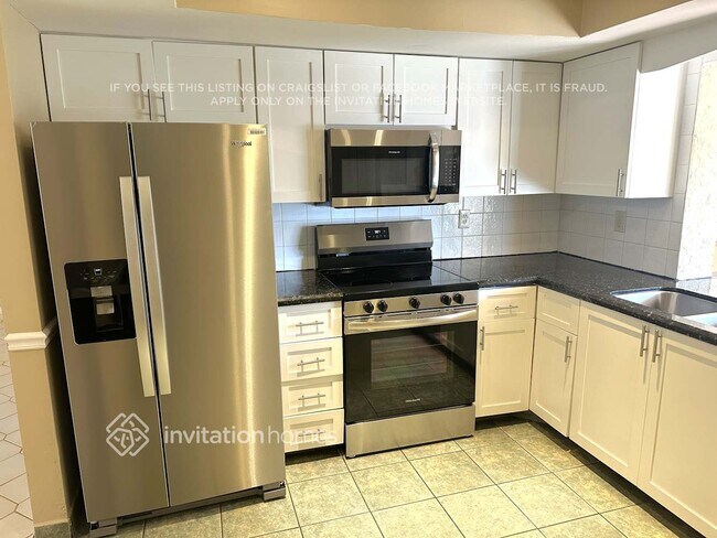 Foto del edificio - 1581 Wyndcliff Dr