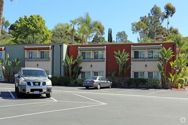 Building Photo - Santa Fe Terrace