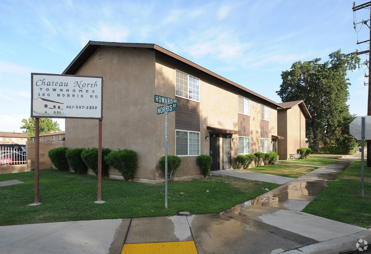 Primary Photo - Chateau North Townhomes