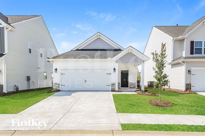 Foto principal - 715 Ridgemoor Trl