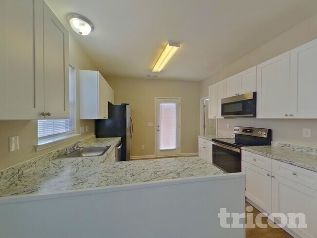 Foto del edificio - 120 E Decatur Ave