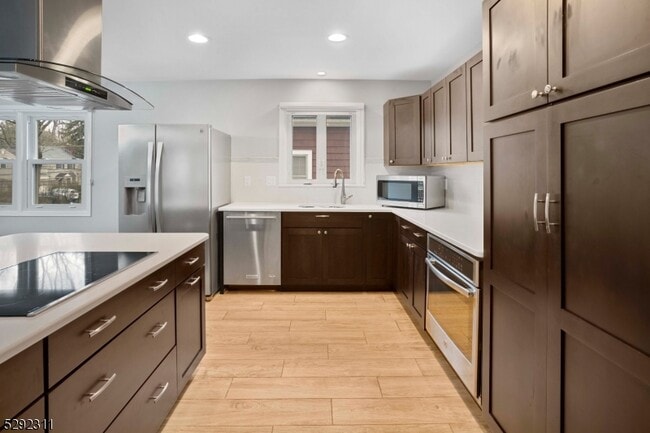 Building Photo - 1 Lavina Ct