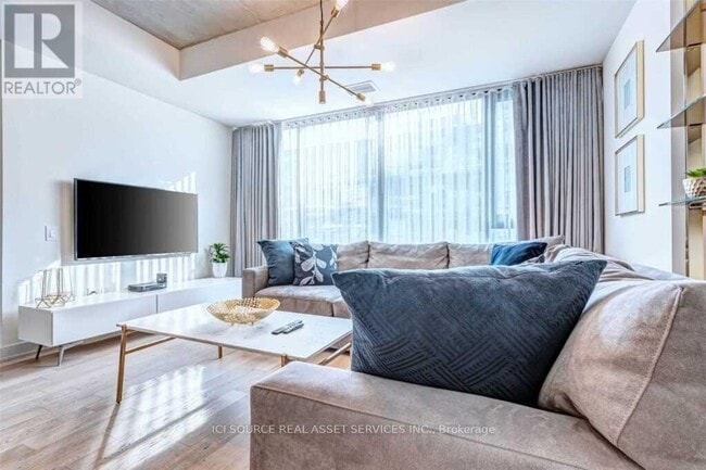 Photo du bâtiment - 38 Stewart St